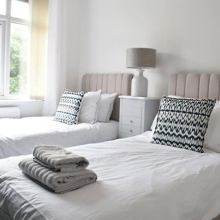 2 Bedroom Apartment In Gateshead Extérieur photo