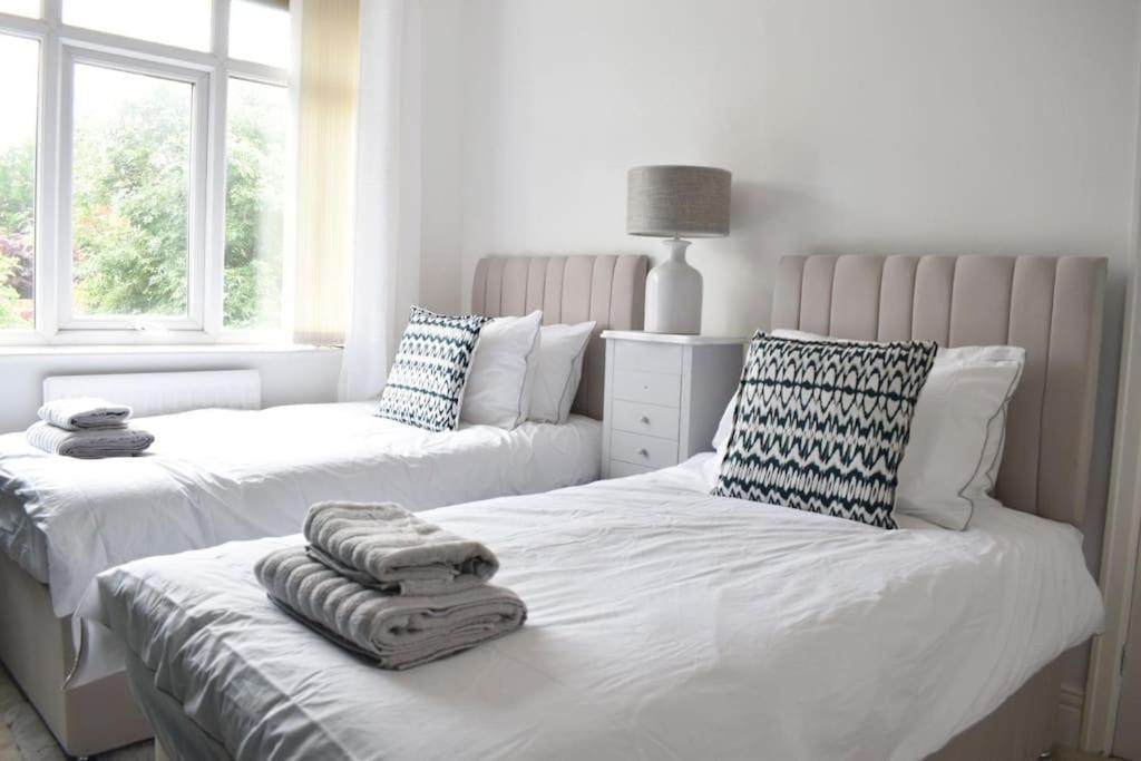 2 Bedroom Apartment In Gateshead Extérieur photo